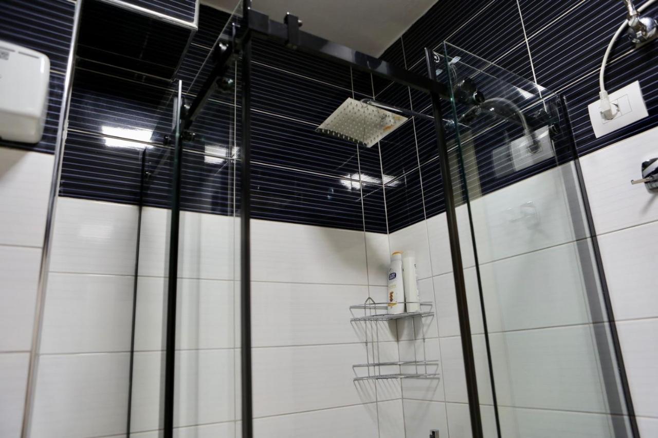 Deoni Apartment Luxury Tirana Bagian luar foto
