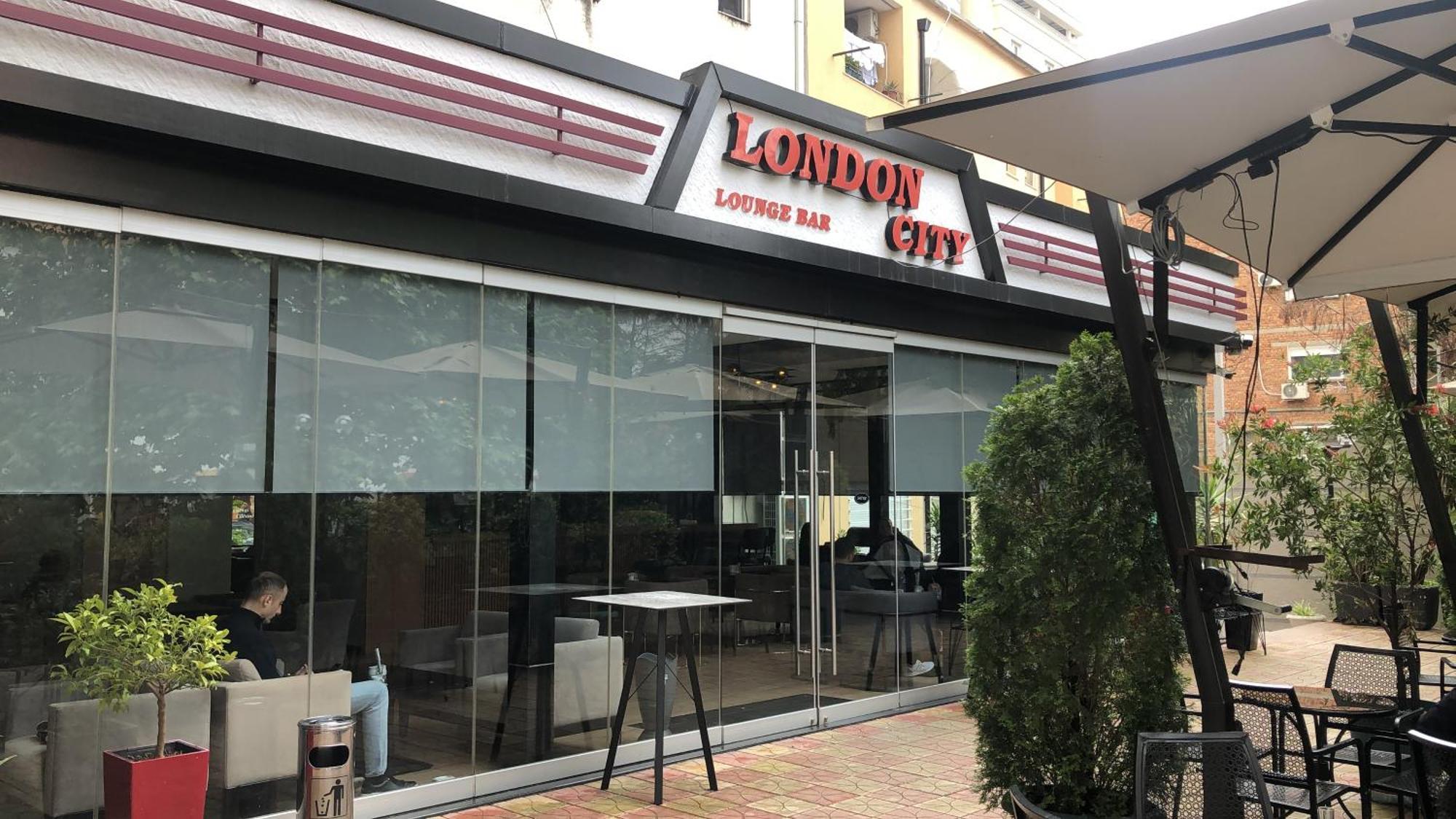 Deoni Apartment Luxury Tirana Bagian luar foto