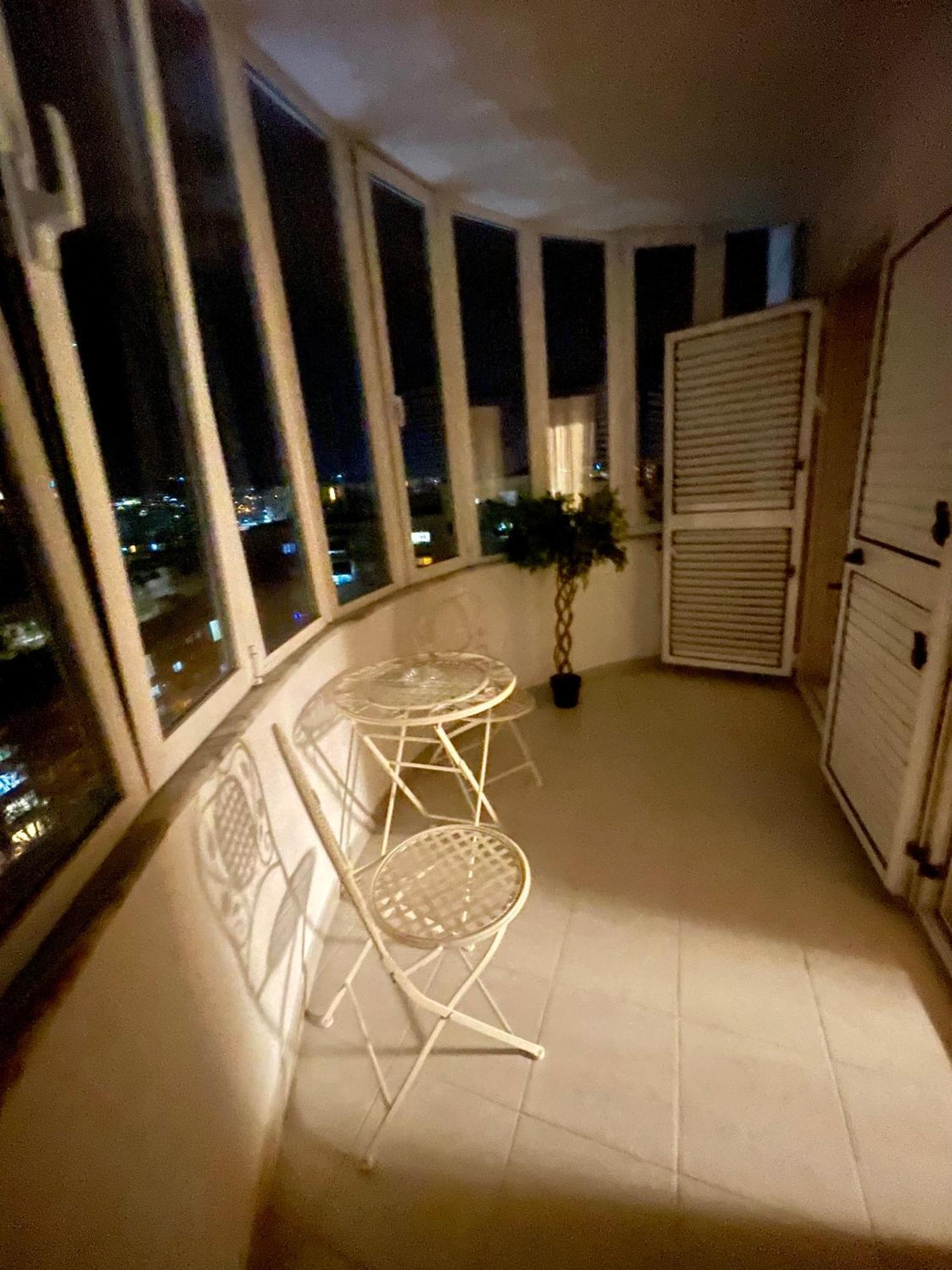 Deoni Apartment Luxury Tirana Bagian luar foto